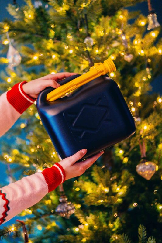 Wavian Quality Fuel Cans & Accessories