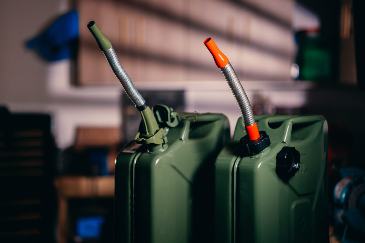 Wavian Quality Fuel Cans & Accessories