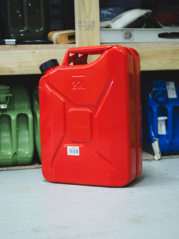 Wavian Quality Fuel Cans & Accessories