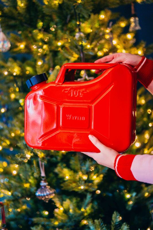 Wavian Quality Fuel Cans & Accessories