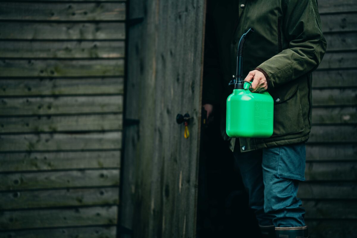 Wavian Quality Fuel Cans & Accessories