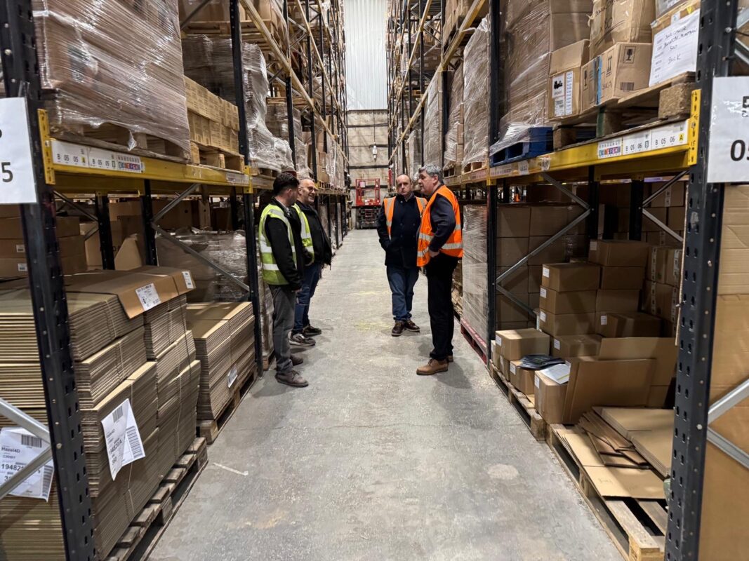 Wavian Quality Fuel Cans & Accessories