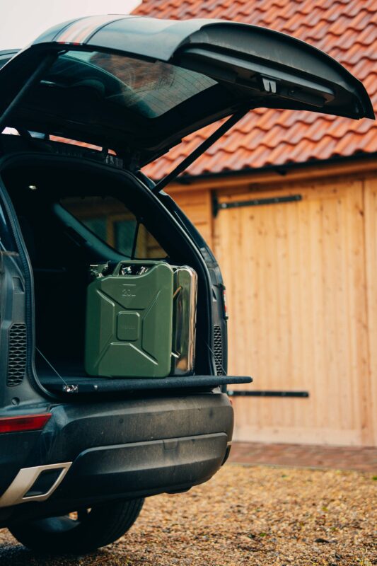 Wavian Quality Fuel Cans & Accessories