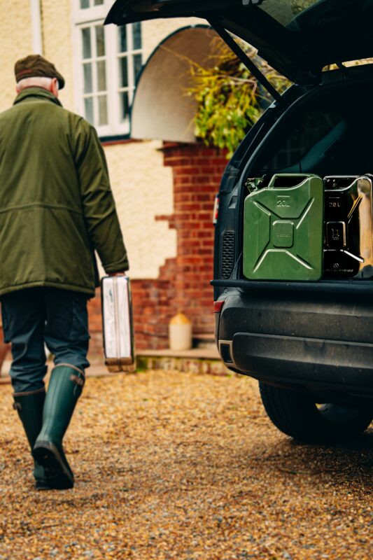 Wavian Quality Fuel Cans & Accessories