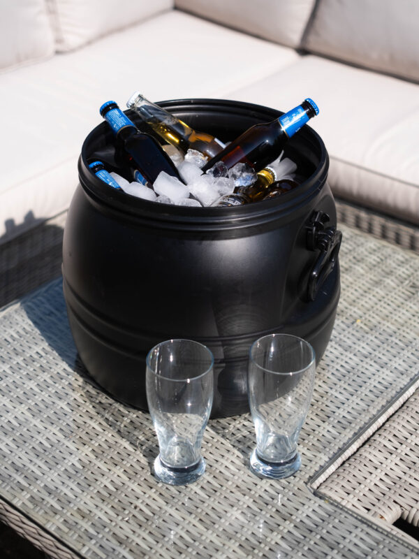 Wavian Quality Fuel Cans & Accessories