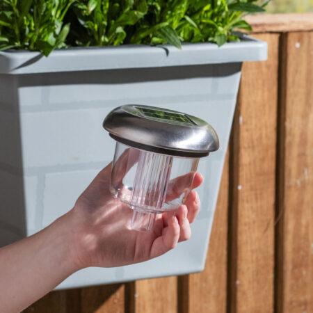 Accessories included with the solar fence planter and bird box