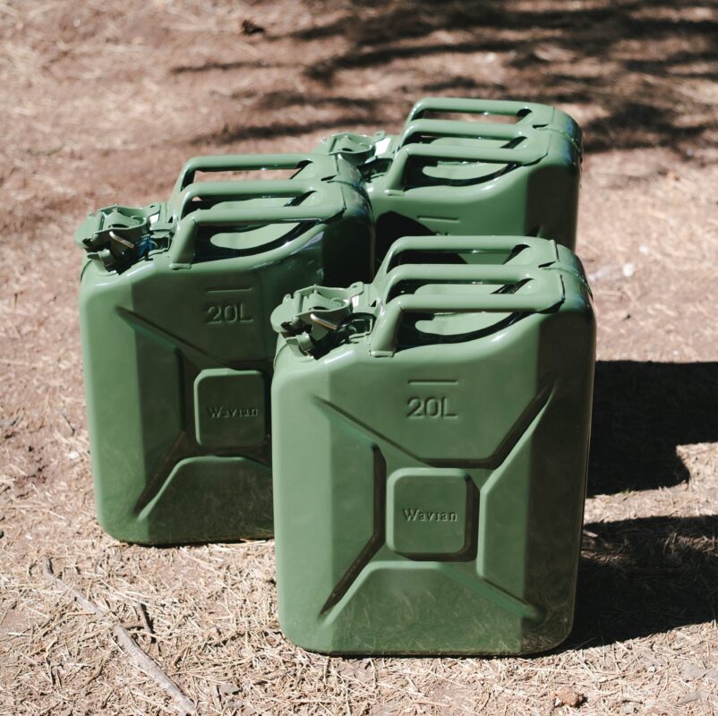 Wavian Quality Fuel Cans & Accessories