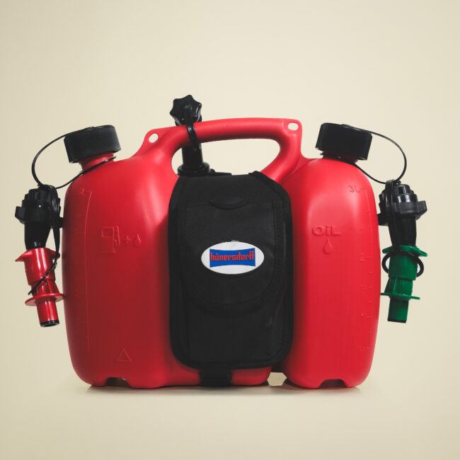Hunersdorff PROFI 6 + 3 L, HD-PE  red combination can with saddlebag + nozzle
